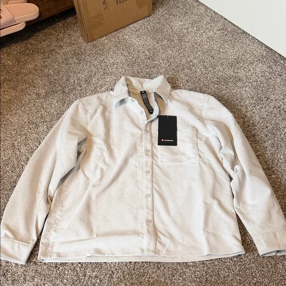 Lululemon LS Button-Up Shirt - Picture 1 of 5